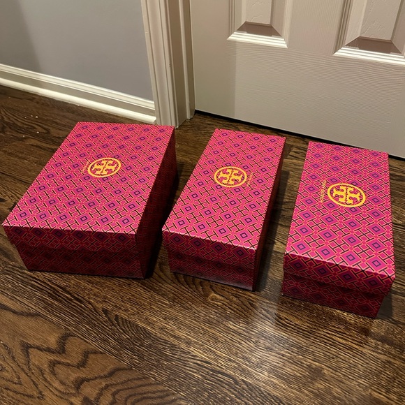 Tory Burch Shoe Box Set - Picture 2 of 2